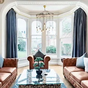 https://the-heaton-at-claremont-serviced-apartments.yorkshirehotels.net
