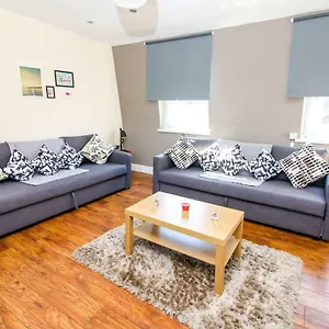 View Flat @ Liverpool St. Apartamento